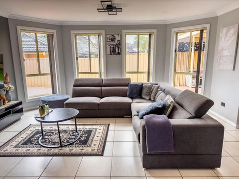 Prestons Dream Holiday 4 Bedroom - Australia Accommodation 3