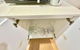 Prime 1BR Near Transport And Retail - thumb 1