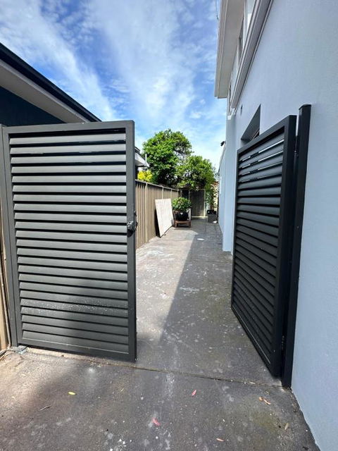 Private, Local Living Studio In Mascot, Airport - Australia Accommodation 3