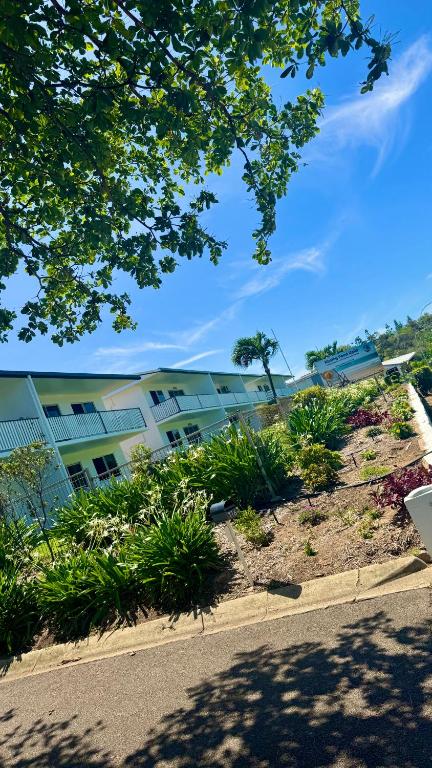 QCWA K P Units - Australia Accommodation 3