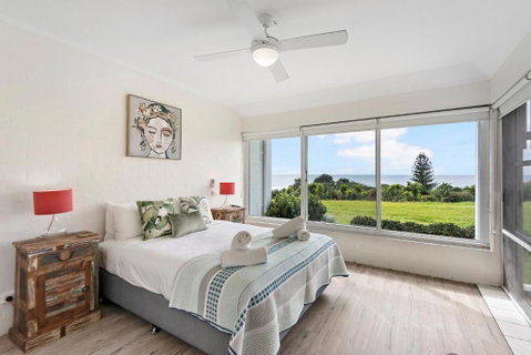 Quarterdeck 18 - Australia Accommodation 3