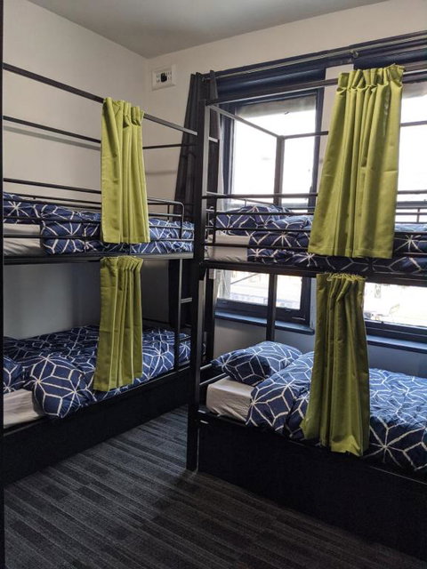 Queen Victoria Hostel - Australia Accommodation 2