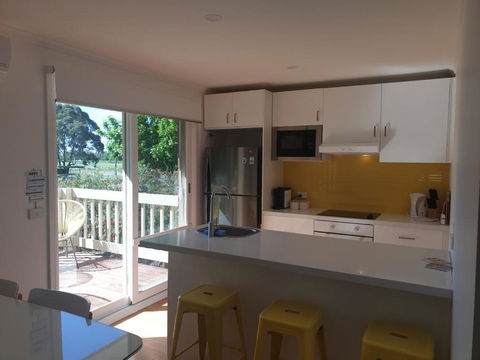 Race Course Apartments - Australia Accommodation 3