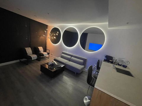 Radiance Residence RnR - Australia Accommodation 3