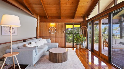 Rainforest Treehouse Sanctuary - With Ocean Views - Australia Accommodation 3