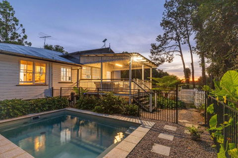 Rambling Roses - Australia Accommodation 0