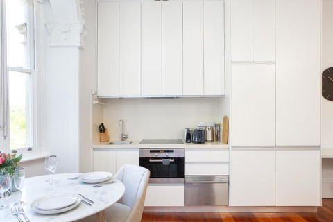 Ravenscourt S Studio Apartment Close To Everything - Australia Accommodation 2