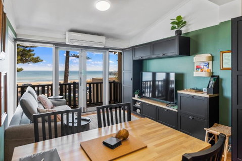 Rawsons Shack Beachfront Unit Suits Single Or Couple - Australia Accommodation 1
