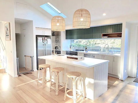 Red Hill Lane 5BedroomVineyard&RuralValleyViews - Australia Accommodation 1