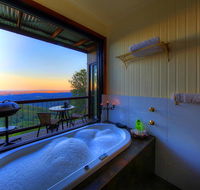 At Remingtons Private Cottages  Lodge - Australia Accommodation