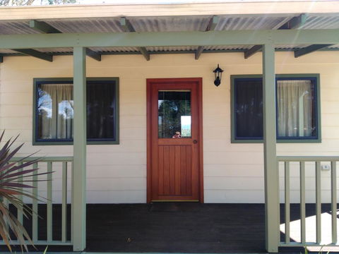 Augusta Chalet - Australia Accommodation 1