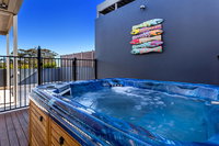 Aura Unit 10 - Shoal Bay