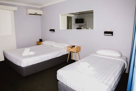 Australian Hotel Motel - Australia Accommodation 1