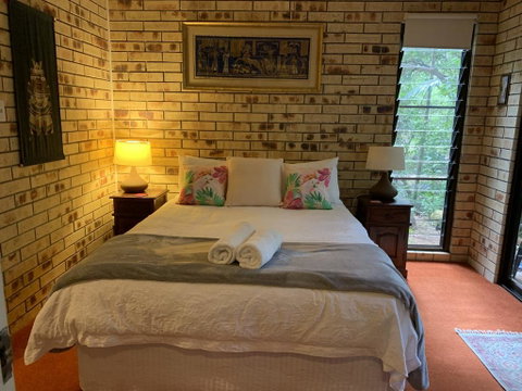 Avalon - Australia Accommodation 1