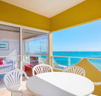 Avalon 4 - right across the road from convent beach - uninterrupted views - Australia Accommodation
