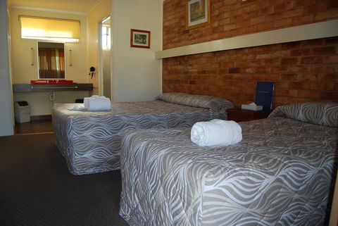 Avocado Motor Inn - Australia Accommodation 1