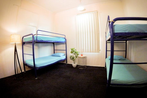 Banana Bender Backpackers - Australia Accommodation 1