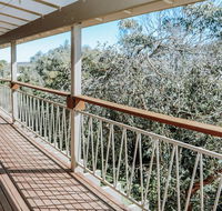 Banksia Beach House - Australia Accommodation