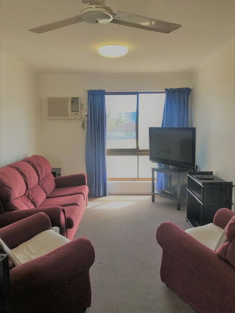 Bargara Beach Motor Inn - Australia Accommodation 3