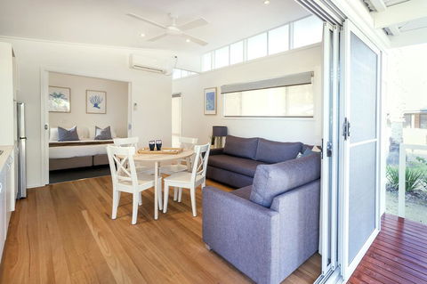 Barlings Beach Holiday Park - Australia Accommodation 1