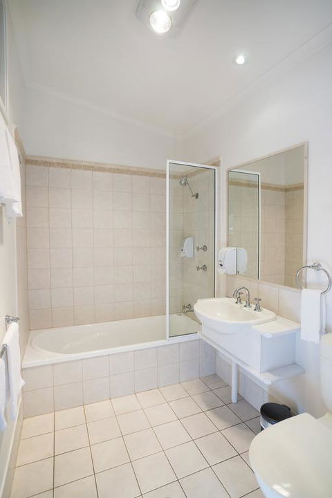 Barlings Beach Holiday Park - Australia Accommodation 3