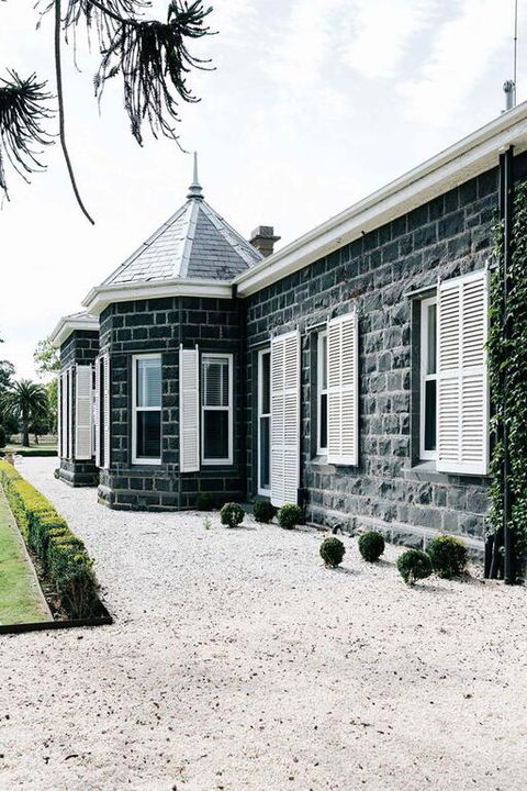 Barunah Plains Homestead - 10 Bedrooms - Sleeps 22 - Australia Accommodation 2