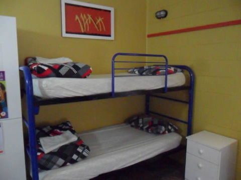 Bateman Bay Holiday Park & Batemans Bay YHA - Australia Accommodation 3