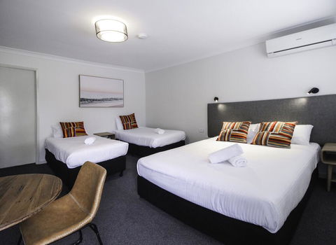Batemans Bay Hotel - Australia Accommodation 3