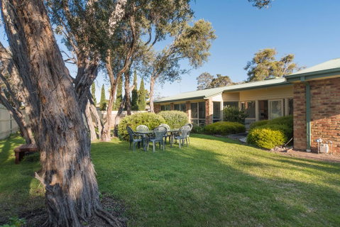 Bay Beach Beauty - Australia Accommodation 2