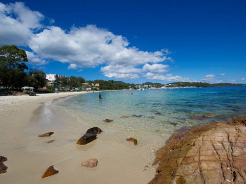 Bay Blue @ Nelson Bay- Just 3 Minutes Walk To Flypoint Beach And 10 Minutes Walk To Little Beach - Australia Accommodation 0