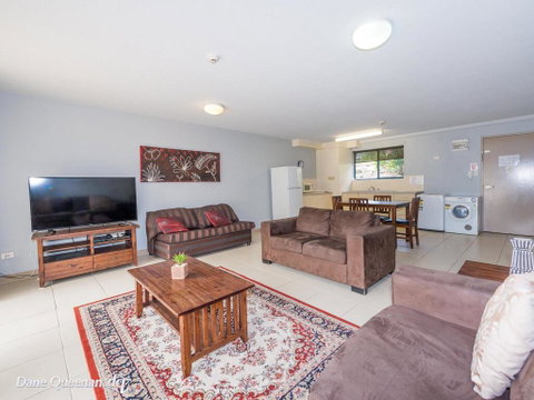 Bay Breeze 2 Bedroom Villa 24 - Australia Accommodation 3