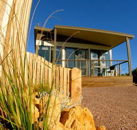 Bay Of Islands Apartments - Australia Accommodation