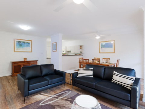 Bay Parklands, Unit 50/2 Gowrie Avenue - Australia Accommodation 3