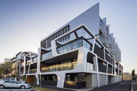 Beach Apartment Port Melbourne - Australia Accommodation 3