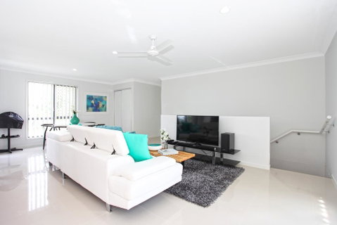 Beach Breeze Holiday House - Australia Accommodation 2