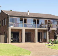 Beach House on Jones Beach - Kiama Accommodation - Australia Accommodation