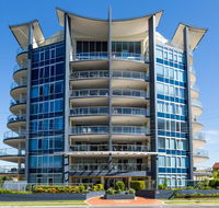 Beach House on Suttons - Australia Accommodation