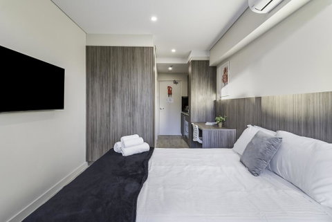 BEACH LOCATION STUDIO // CLOVELLY 2 - Australia Accommodation 2