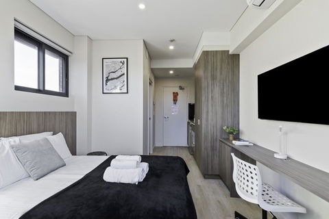 BEACH LOCATION STUDIO // CLOVELLY 5 - Australia Accommodation 3