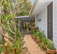 BEACH RETREAT - Australia Accommodation