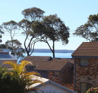 Beach Shack on Calton - Australia Accommodation