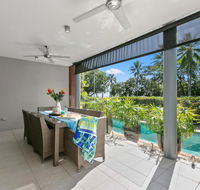 Beachfront Apartment with Ocean Views - Australia Accommodation