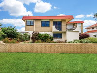 Beachfront Apt with Private Pool