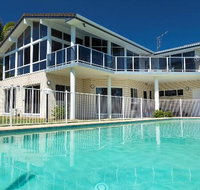 Beachfront Escape - Australia Accommodation
