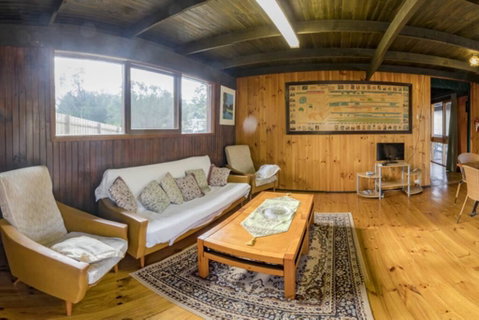 Beachouse - Australia Accommodation 0