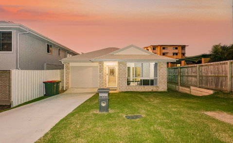 Redcliffe - Australia Accommodation 3