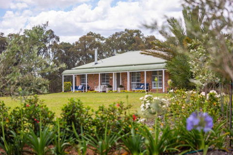 Redims Hill Cottage - Australia Accommodation 0