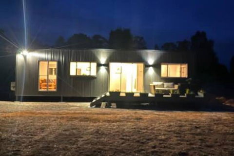Redman View Luxury Lakeside Cabin - Australia Accommodation 0
