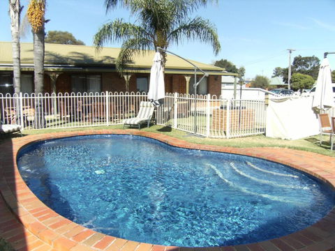 Regency Court Motel - Australia Accommodation 3