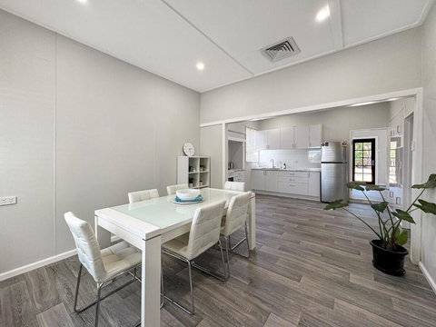 Relax At Gossan - Australia Accommodation 0